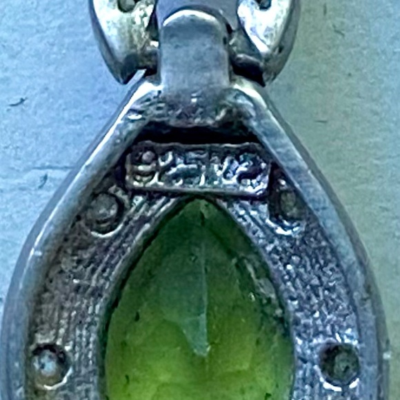 Vintage sterling pendant - Picture 4 of 5